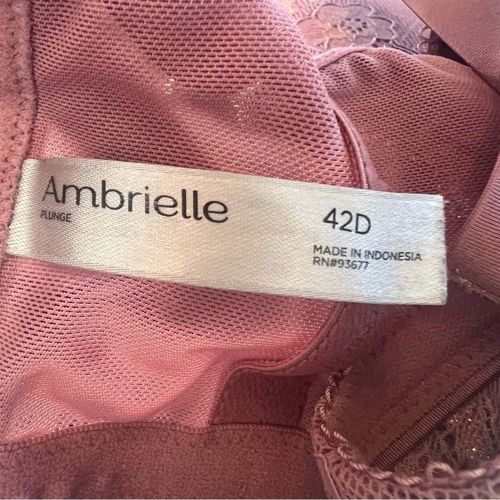 bra - Picture 4 of 4